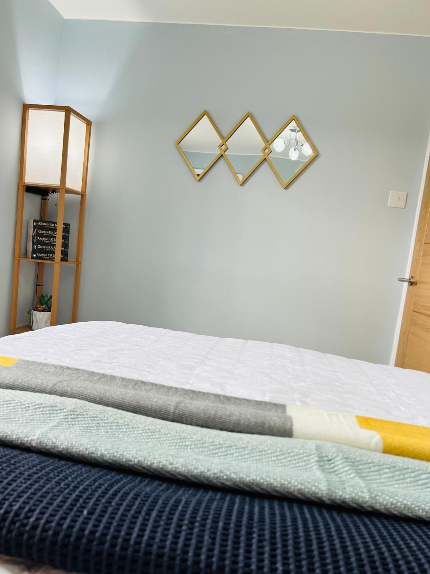 Deluxe 2 Bedroom Apartment Шефилд Екстериор снимка