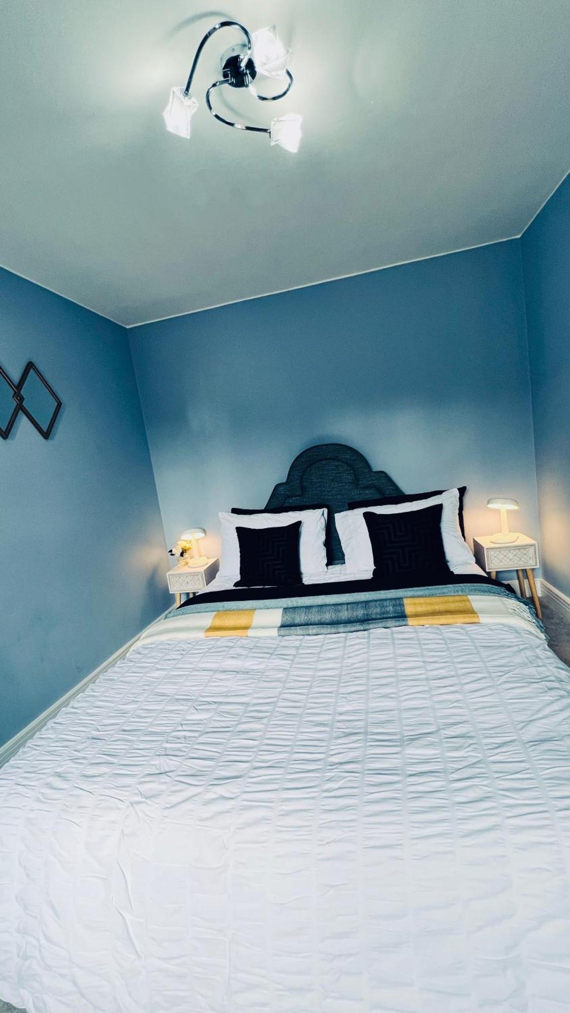 Deluxe 2 Bedroom Apartment Шефилд Екстериор снимка