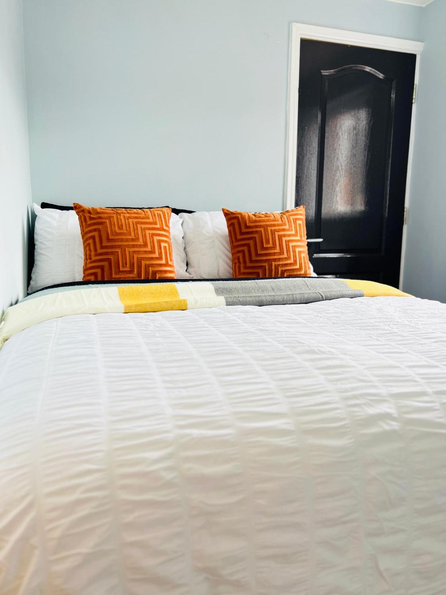Deluxe 2 Bedroom Apartment Шефилд Екстериор снимка